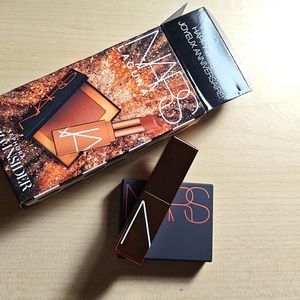 Nars lipstick and bronzing powder sample